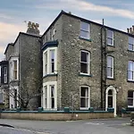 Apartment Spacious 6br For Groups Near Station Scarborough