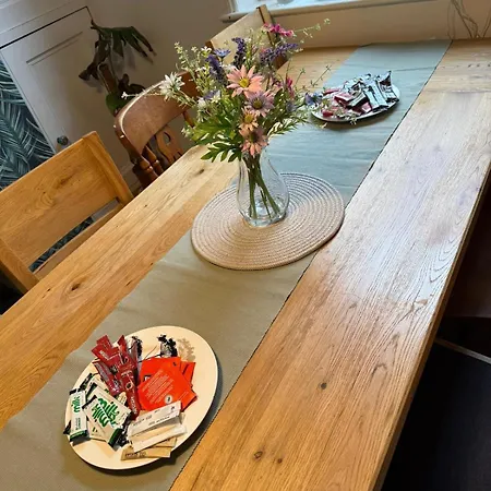 Spacious 6br For Groups Near Station