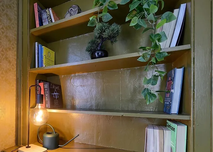 Spacious 6br For Groups Near Station *