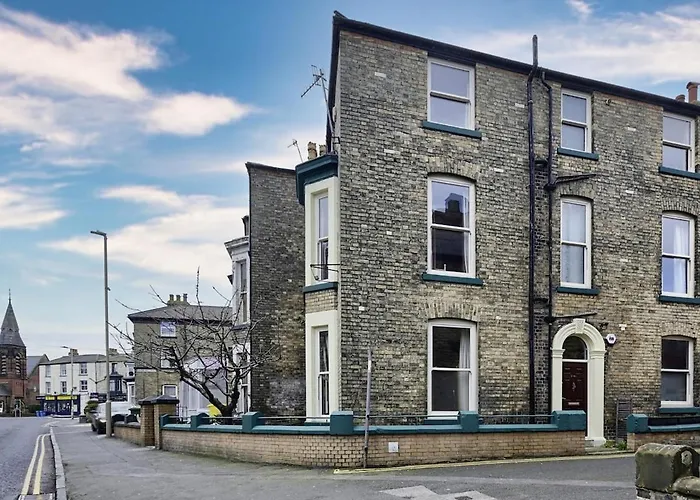 Spacious 6br For Groups Near Station