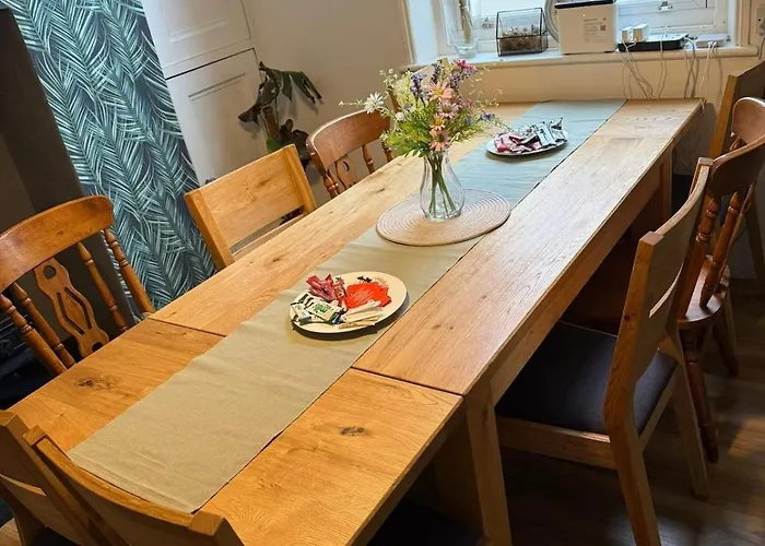 Spacious 6br For Groups Near Station *